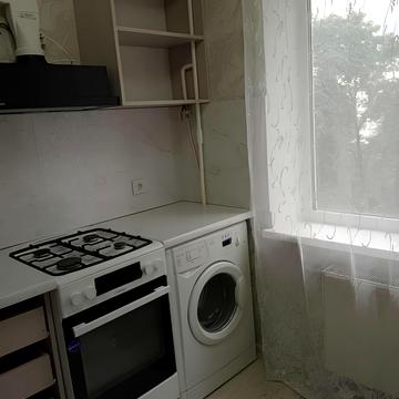 Зодчих вул., 66