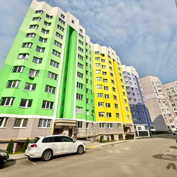 Теплична вул., 44