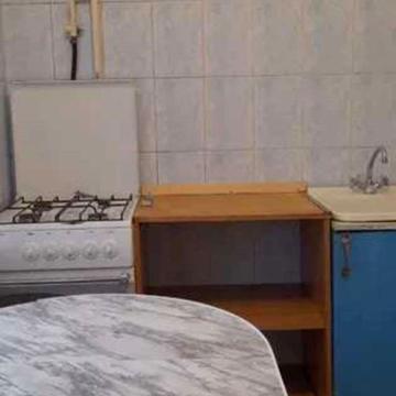 Воскресенська вул., 11-А