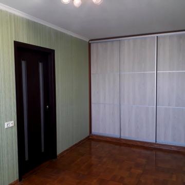 Івана Микитенка вул., 3