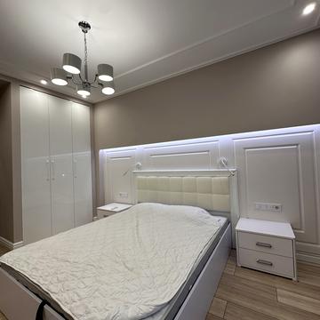 Каховська вул., 56