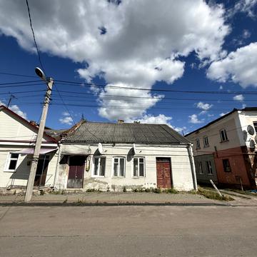 Драгоманова, 8