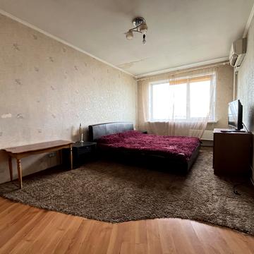 Георгія Гонгадзе просп. (Радянської України), 3-А