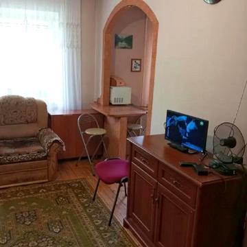 Городоцька вул., 4