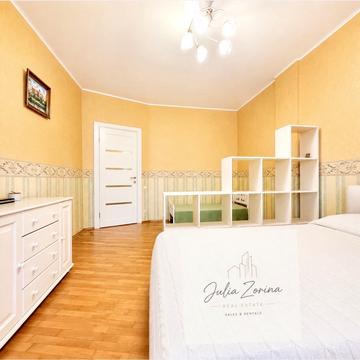 Михайла Котельникова вул., 33