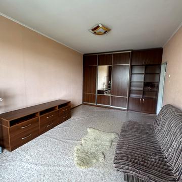 Драгоманова вул., 27