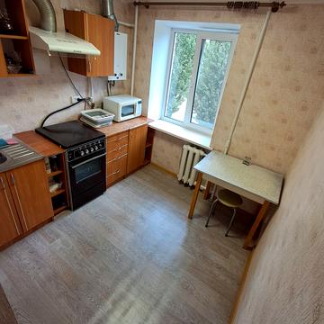 Петра Калнишевського просп. (Косіора), 18
