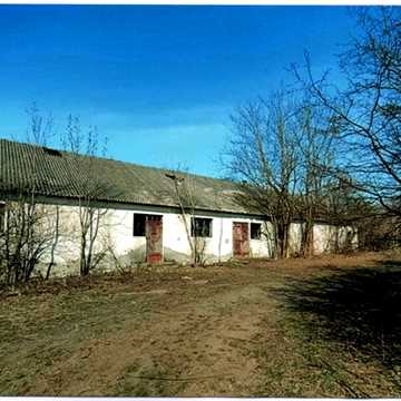 Центральна вул., 4