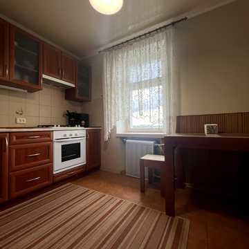 Волошкова вул. (Іванова), 8