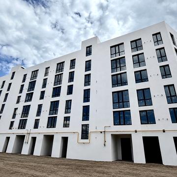 Паркова вул., 12