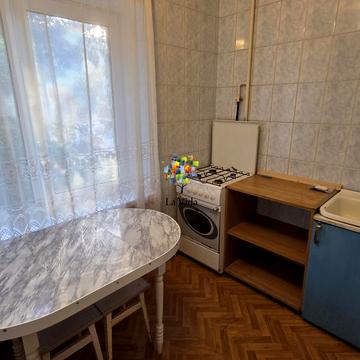 Воскресенська вул., 11-А