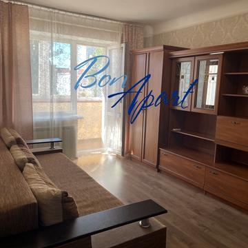 Костянтинівська вул., 63/12