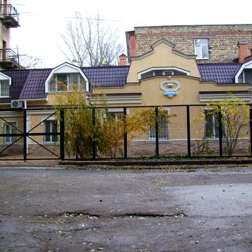Пироговська вул., 3а