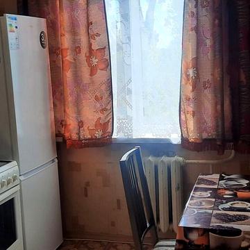 Вацлава Гавела бульв. (Івана Лепсе), 30