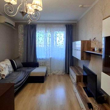Тетяни Яблонської вул., 6