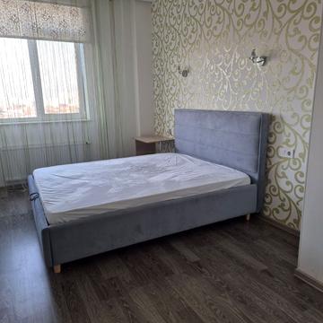 Олексія Вадатурського вул. (Маршала Малиновського), 18б