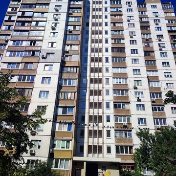 Драгоманова вул., 3-В