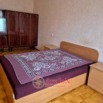 Владислава Бувалкіна вул. (Бочарова Генерала), 44