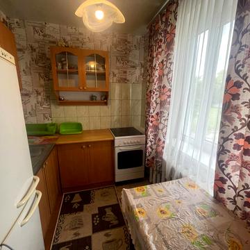 Майборського вул., 1