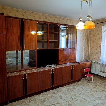 Братства Тарасівців вул. (Декабристів), 9
