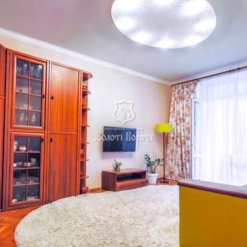 Кирилівська вул. (Фрунзе), 115/1