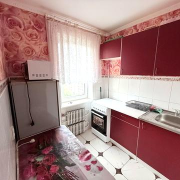 Івана Миколайчука вул., 5