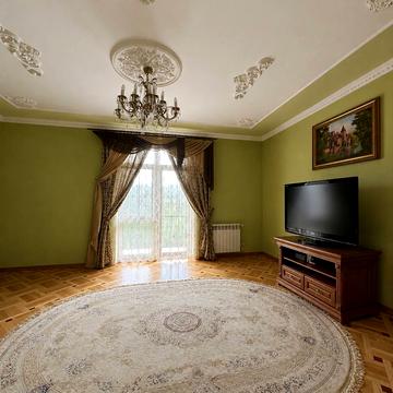 Погулянка вул., 22б