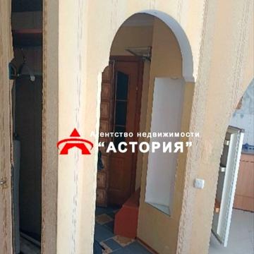 Узбекистанська вул., 9