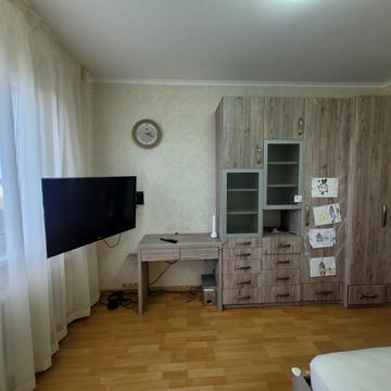 Європейського Союзу просп. (Правди), 17