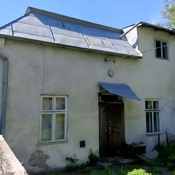 Угрина Безгрішного вул., 13