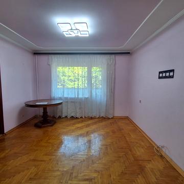 Братів Бойчуків вул., 15
