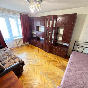 Донецька вул., 8-А