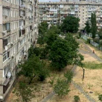 Героїв полку "Азов" вул. (Маршала Малиновського), 32