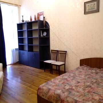 Пастера вул., 24