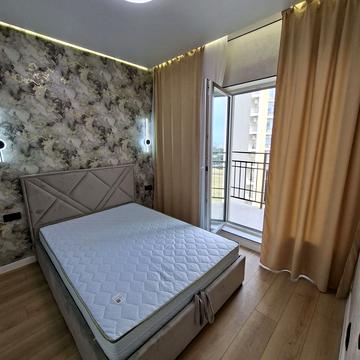 Краснова вул., (67 перлина)