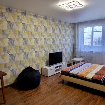 Гвардійців-Широнінців вул., 52