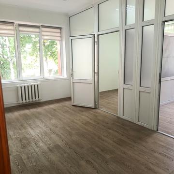 Зарічанська вул., 34