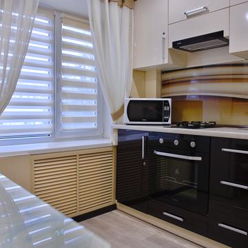 Соборна вул. (50 років Жовтня), 5