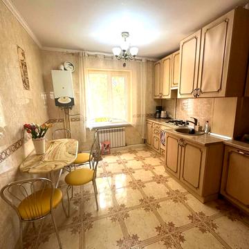 Сімї Глодан вул. (Ільфа і Петрова), 57/2
