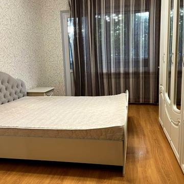 Сімї Глодан вул. (Ільфа і Петрова), 37