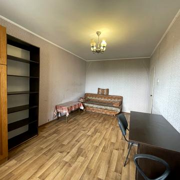 Академіка Глушкова просп., 51