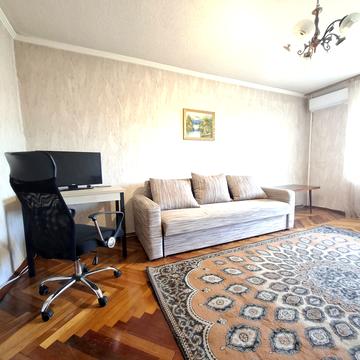 Миколи Пимоненка вул., 3