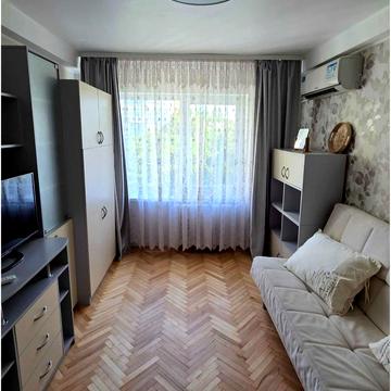 Голосіївський просп. (40-річчя Жовтня), 89