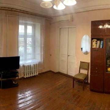 Олександра Свіща вул. (Середня), 33