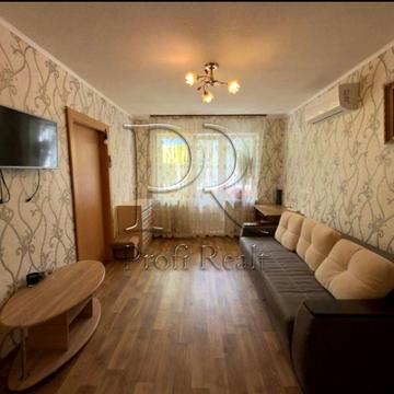 Любомира Гузара просп. (Космонавта Комарова), 8