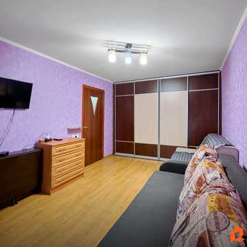 Вишгородська вул., 44-Б