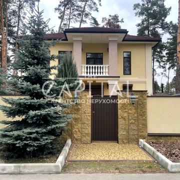 Патріотів вул., 6
