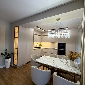 Петра Лінтура вул., 7