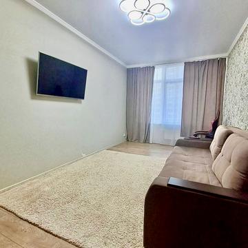 Валерія Самофалова вул. (Каманіна), 16-А/5
