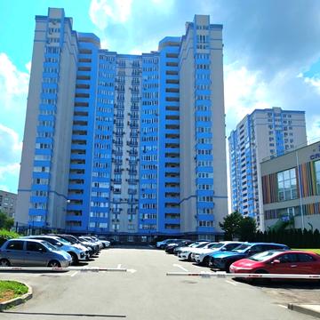 Деміївська вул., 16